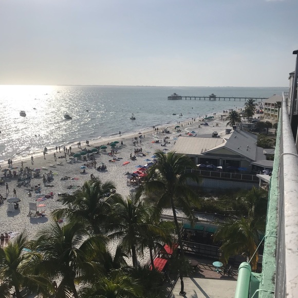 Meet your Posher, Kathi - Picture 5 of 9